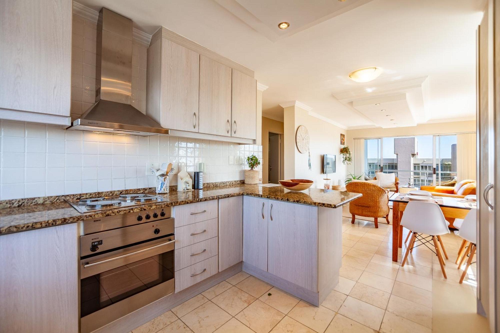 Ocean View 7th Floor 2 Bed, Blouberg * Cape Town