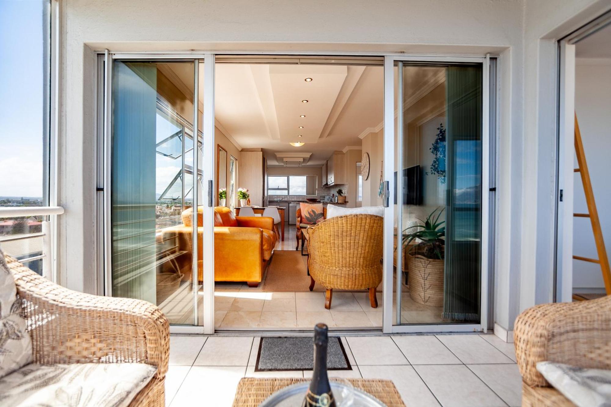 Apartment Ocean View 7th Floor 2 Bed, Blouberg *