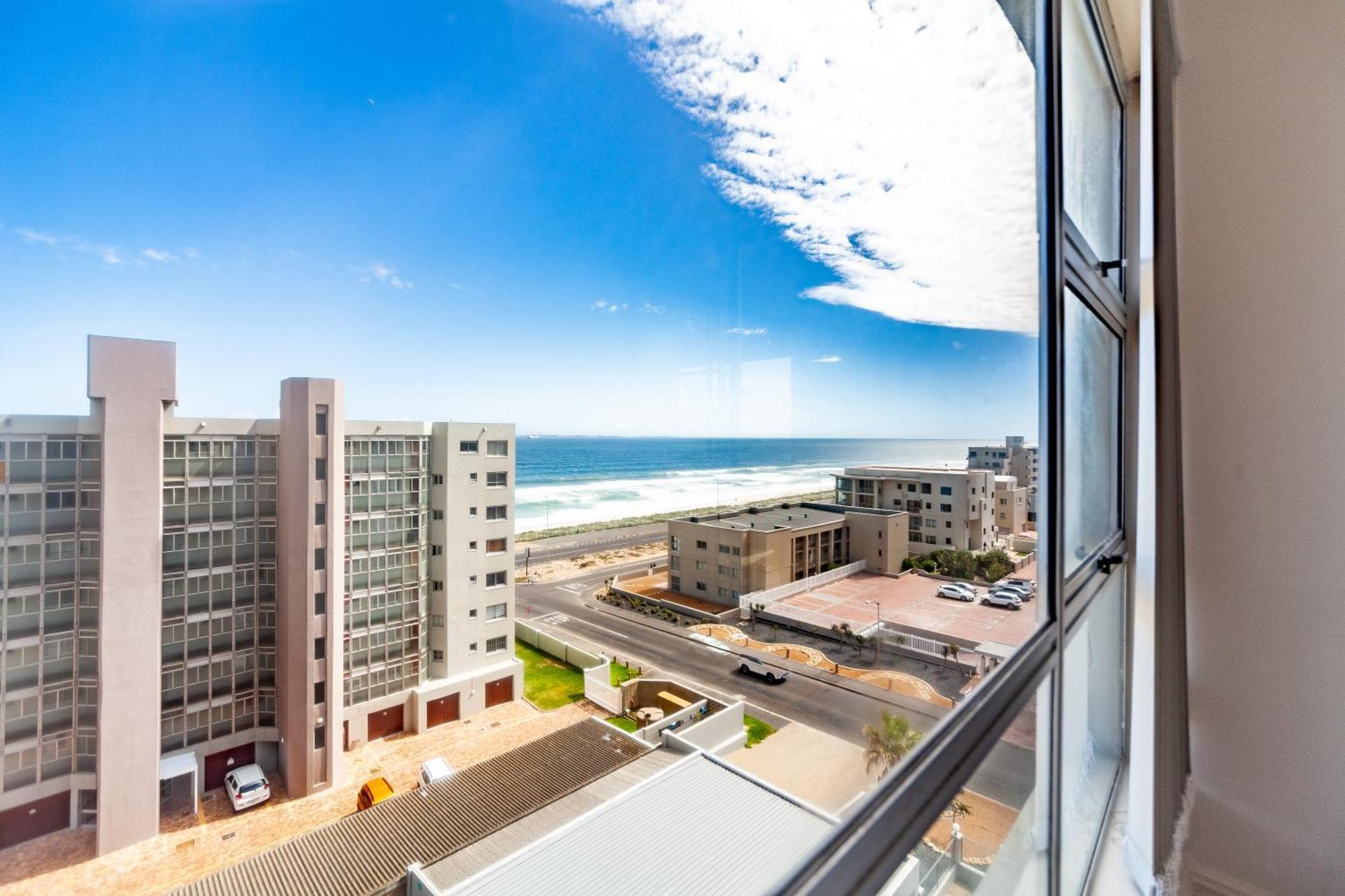 Ocean View 7th Floor 2 Bed, Blouberg Apartment *